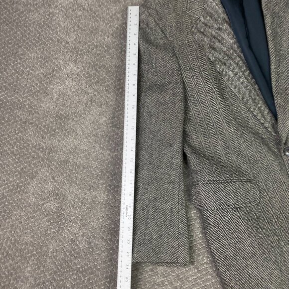 Lands End Herringbone Tweed Blazer Mens 40R Fits Short Gray Lambs Wool - Picture 12 of 15